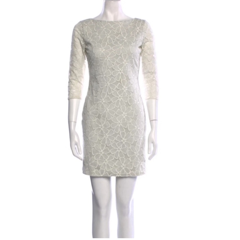 DVF sarita dress. Silk overlay. Size 2